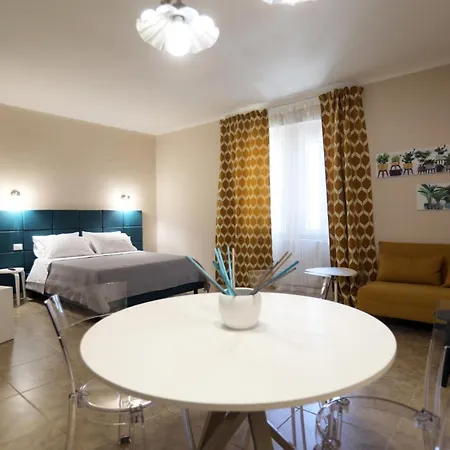 Sudanoi Apartment *